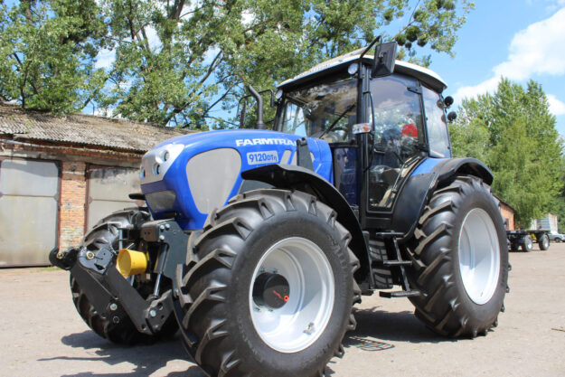 Трактор Farmtrac 9120, фото 1